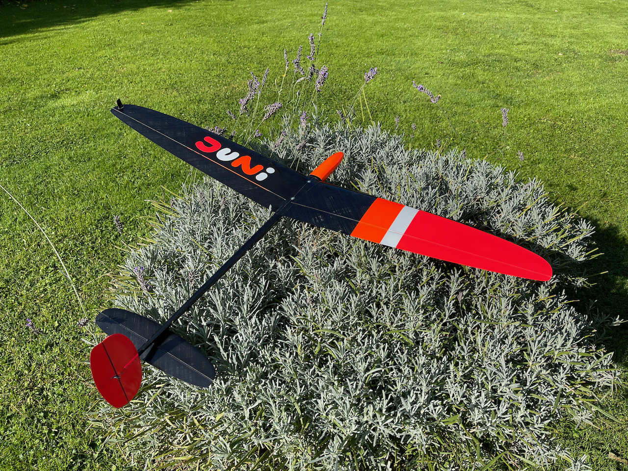 JUNI / Strike3 UL 2PW [ARF/RTF] 19