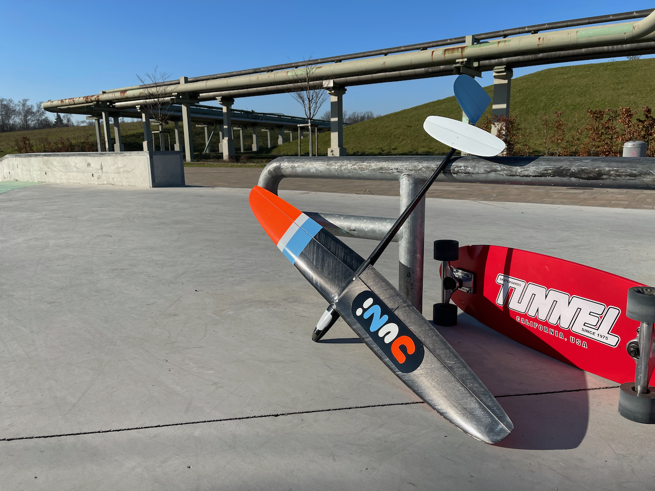 JUNI EEE 2PW [ARF/RTF]