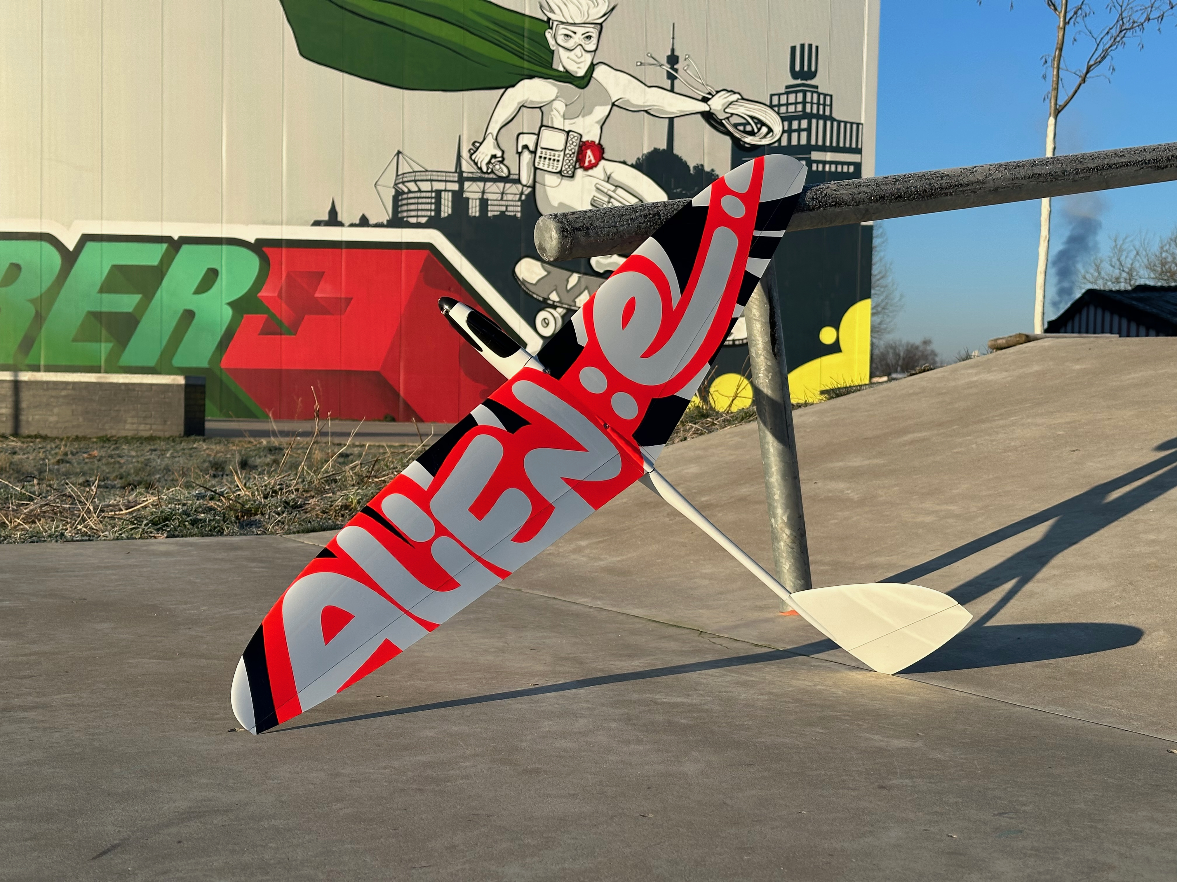 ALIEN eee - [RTF] 14